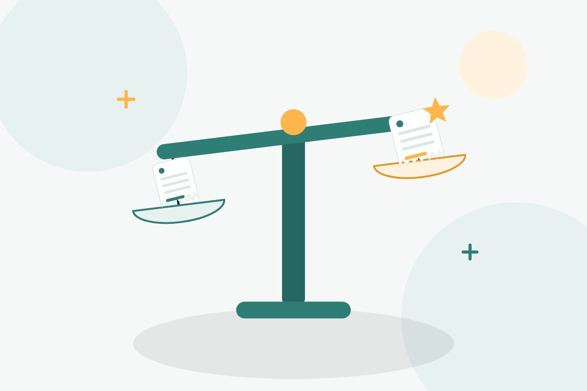 Illustration: Waage, die laufende Kosten und Sonderbedarf vergleicht